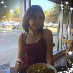 Meet your Posher, Olivia